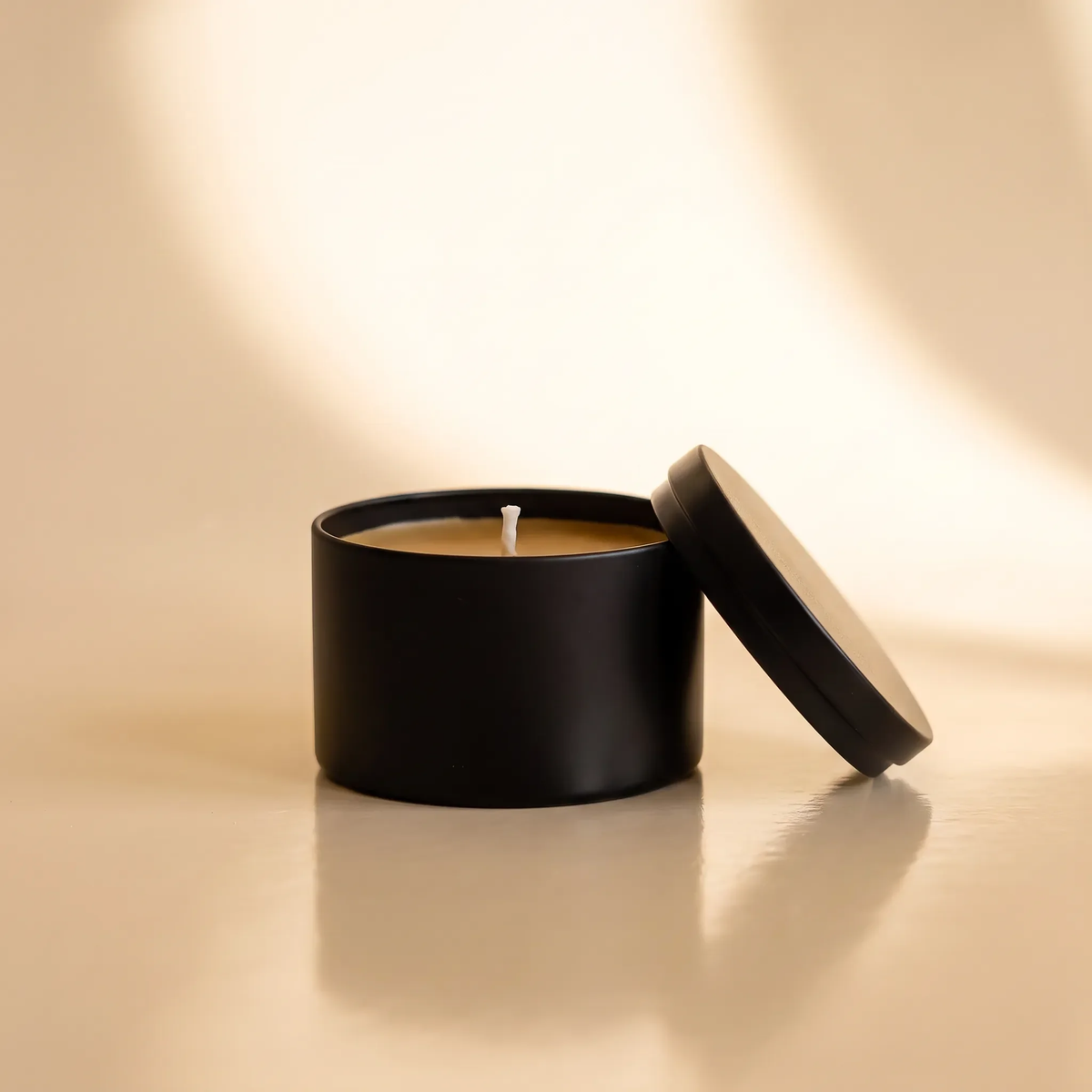 Beeswax Matte Black Tin Candle — Pure Clean-Burning Beeswax in a Modern Vessel